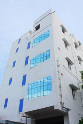 Ethiraj Stay Inn Guest house-AALA